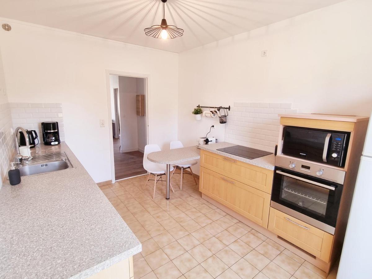 Bel Appartement Centre Ville 3 Chambres Saint-Florent  Buitenkant foto